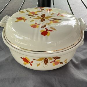 Vintage Hall's Superior Autumn Leaf Casserole Dish